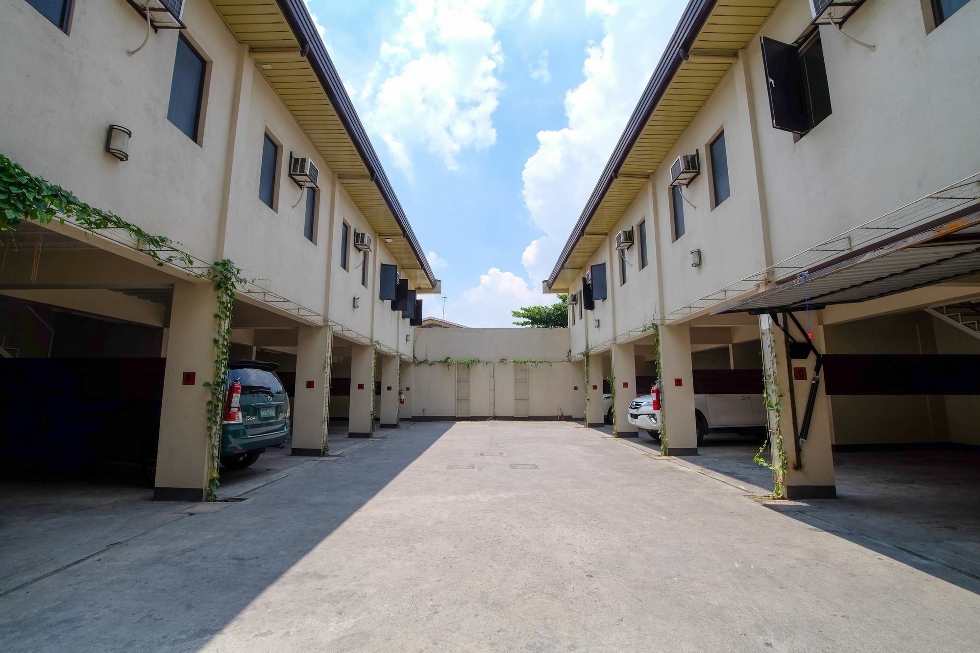 Zen Rooms Basic Aurora Pasay Exterior photo